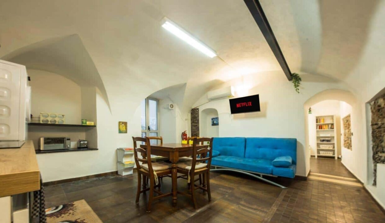 503db582-a9ce-4628-bbeb-296d674eef6e