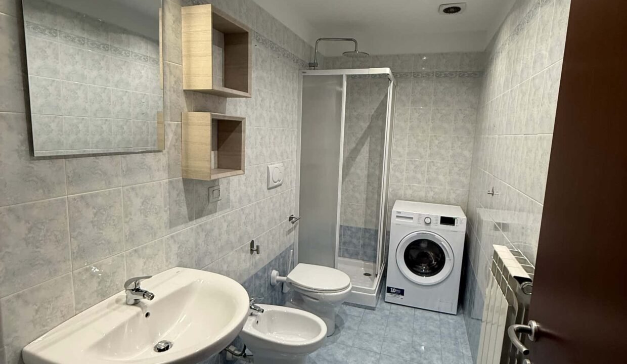 5e8c21ad-d8c3-4e4b-8387-0d12b9c98eed