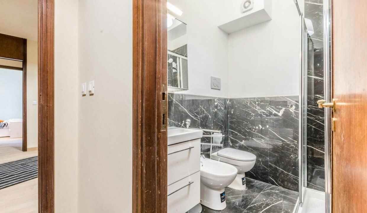 c89e8db4-a57d-47c3-9417-7ed87efbeda4