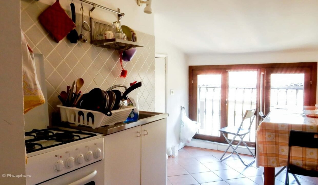 cf50e3da-1ddc-4a47-a737-9c2ddad8244b