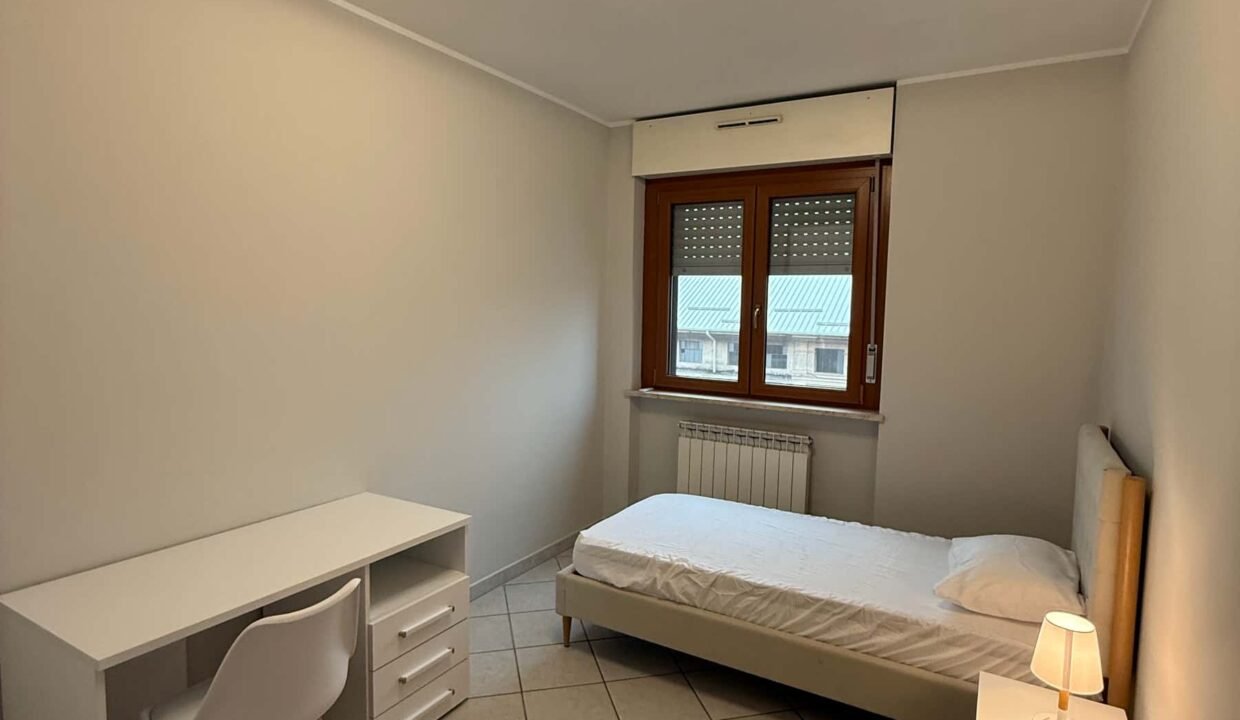 e1ea563e-f494-4fe3-a78b-4b62c39f9b31