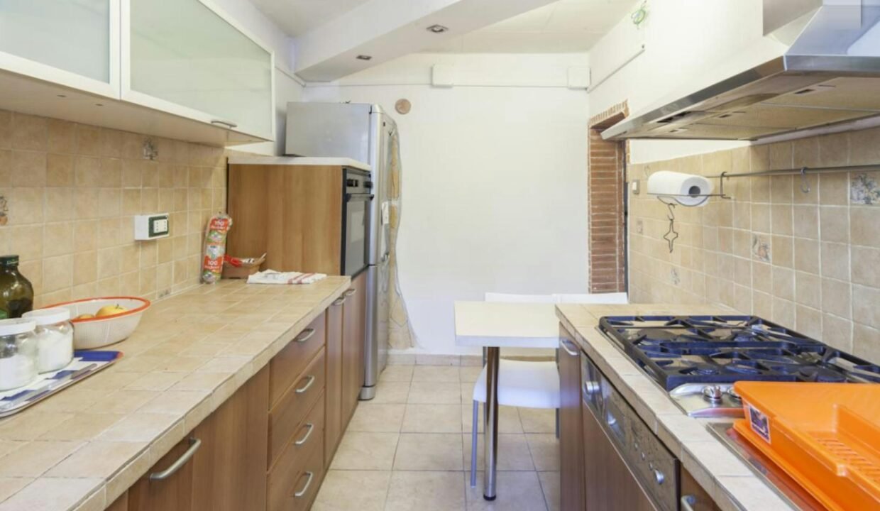 f108072f-43cb-4607-9561-f6f81f169c29