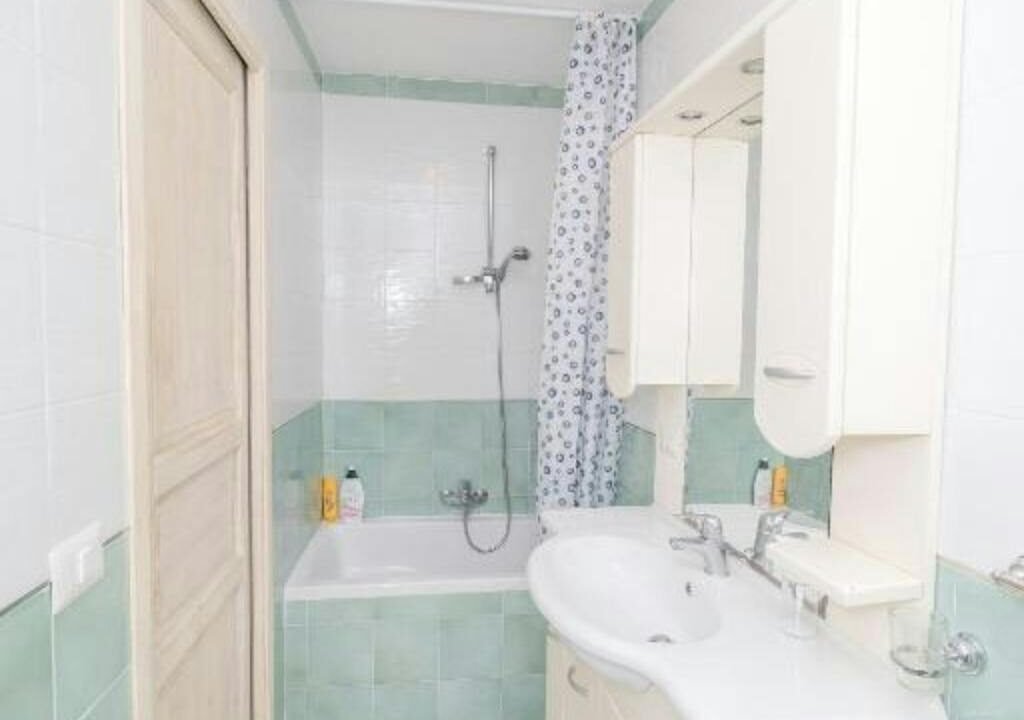 f90336ca-4576-483f-9e8c-e3f3203e7e17