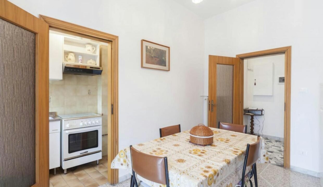 fae31ea5-6af0-4973-998a-cf6b81a69e75